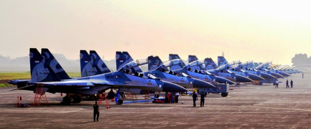 Barisan Jet Tempur Sukhoi TNI AU di HUT TNI ke 69