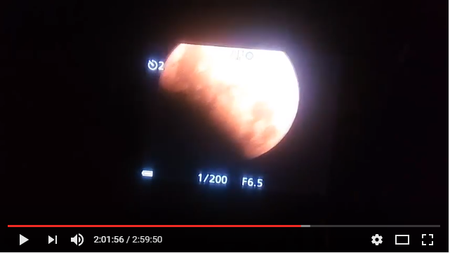 Nonton Streaming Gerhana Bulan Sebagian di Youtube
