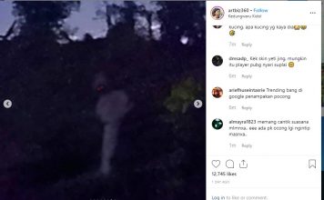 Mata Pocong Tersebut Seperti Mengeluarkan Cahaya Merah
